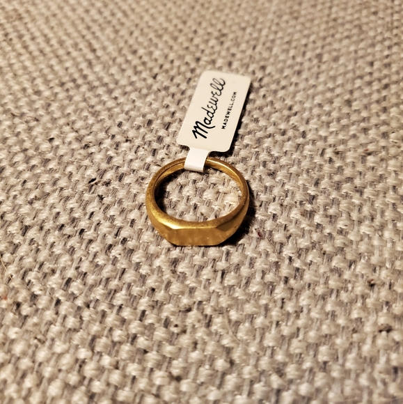 Madewell Slim Signet Ring - Picture 2 of 2